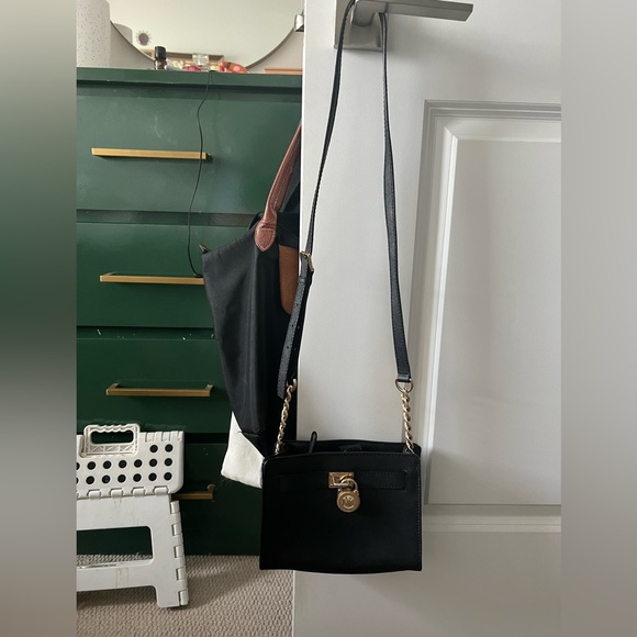 Michael Kors Purse - Picture 1 of 4